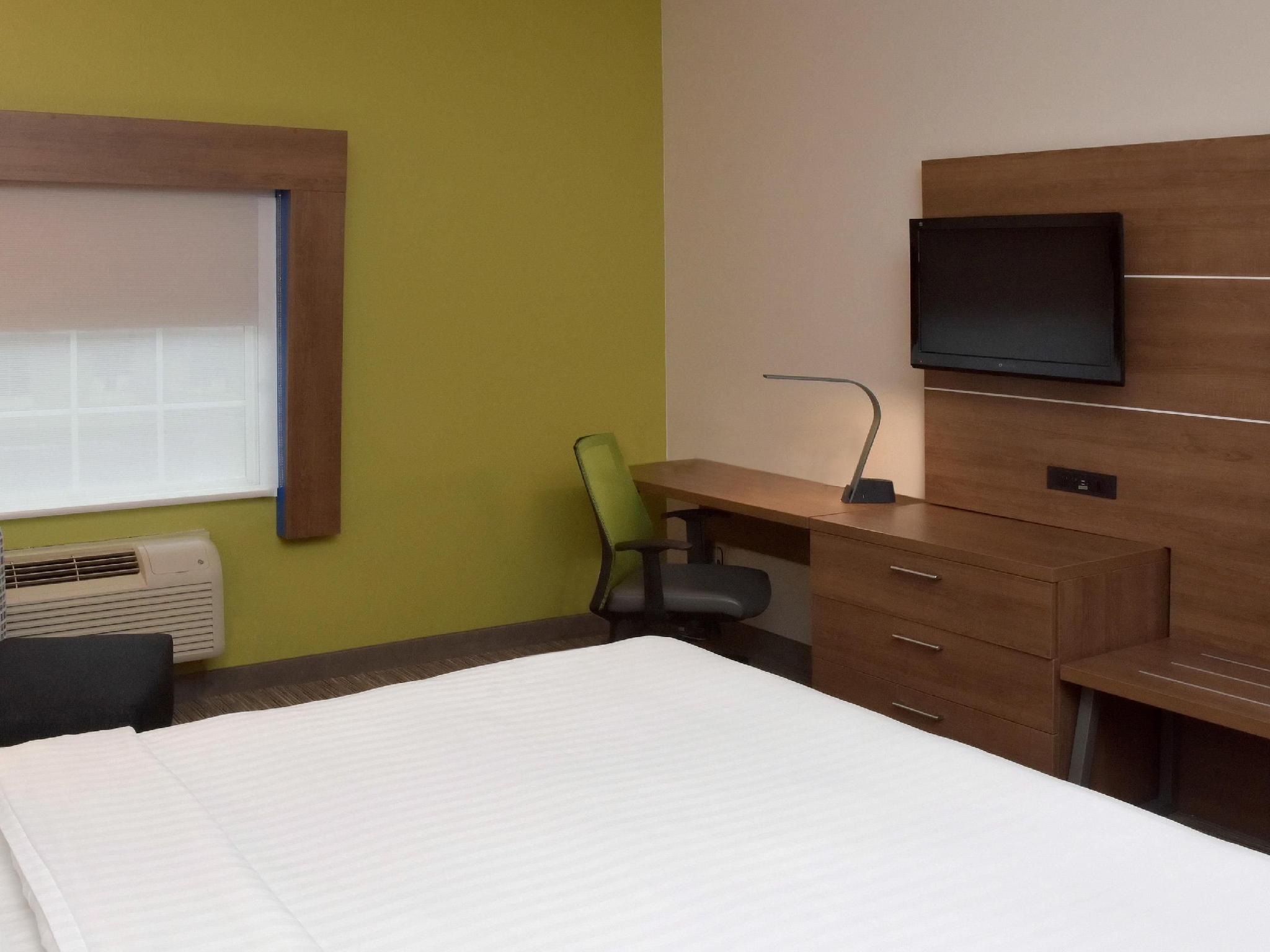Holiday Inn Express Mount Pleasant- Scottdale By Ihg מראה חיצוני תמונה